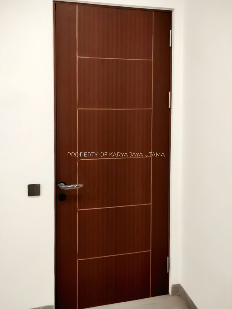 Pintu WPC Duma original (tanpa finishing) untuk proyek Rumah tinggal di Surabaya